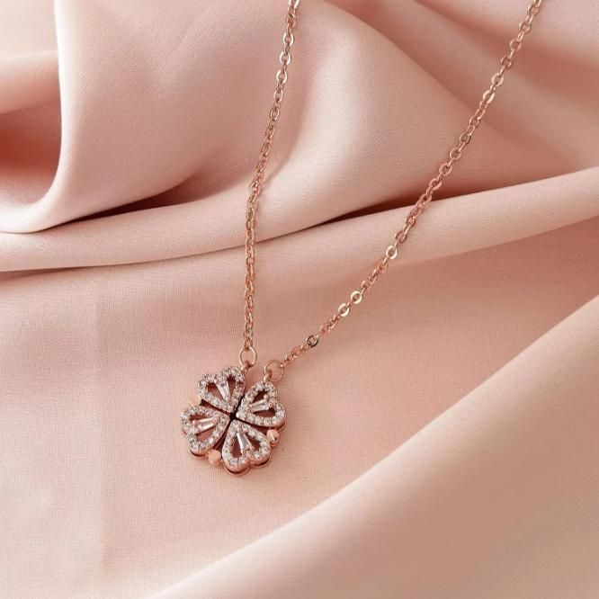 Fashion Frill Alloy Rose Gold Hearts Clover Pendant Magnetic Chain For Women